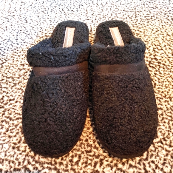 eddie bauer memory foam slippers